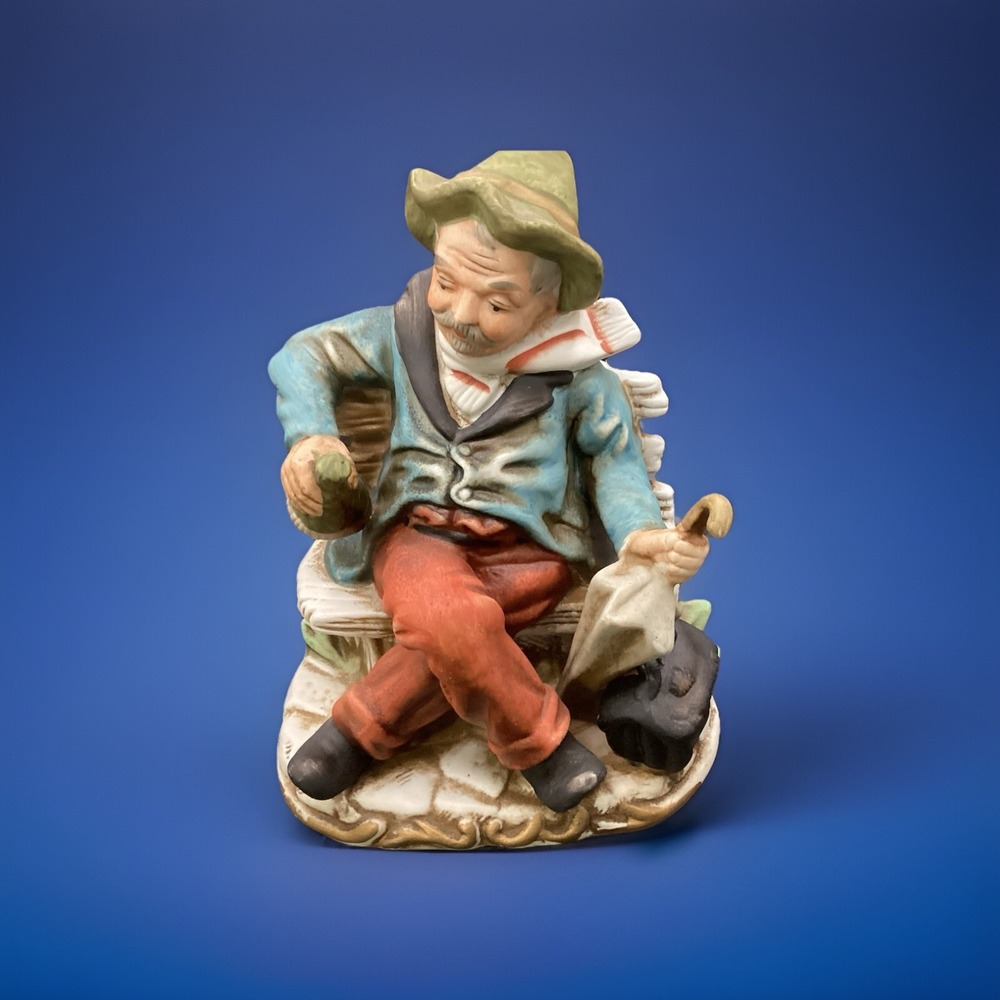 Vtg Porcelain Old Traveler Wanderer‎ Vagabond on Park Bench Figurine Decorative